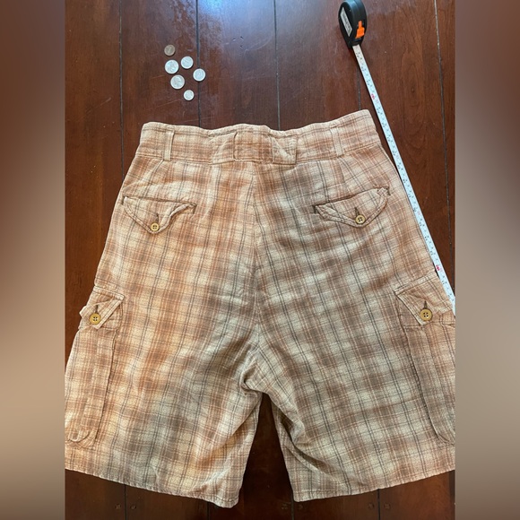 RRL 32 - Picture 2 of 4